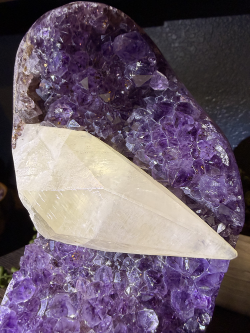 Amethyst Cluster with Terminated Calcite Spear. Fluorescent Show Piece. 3.1 kg