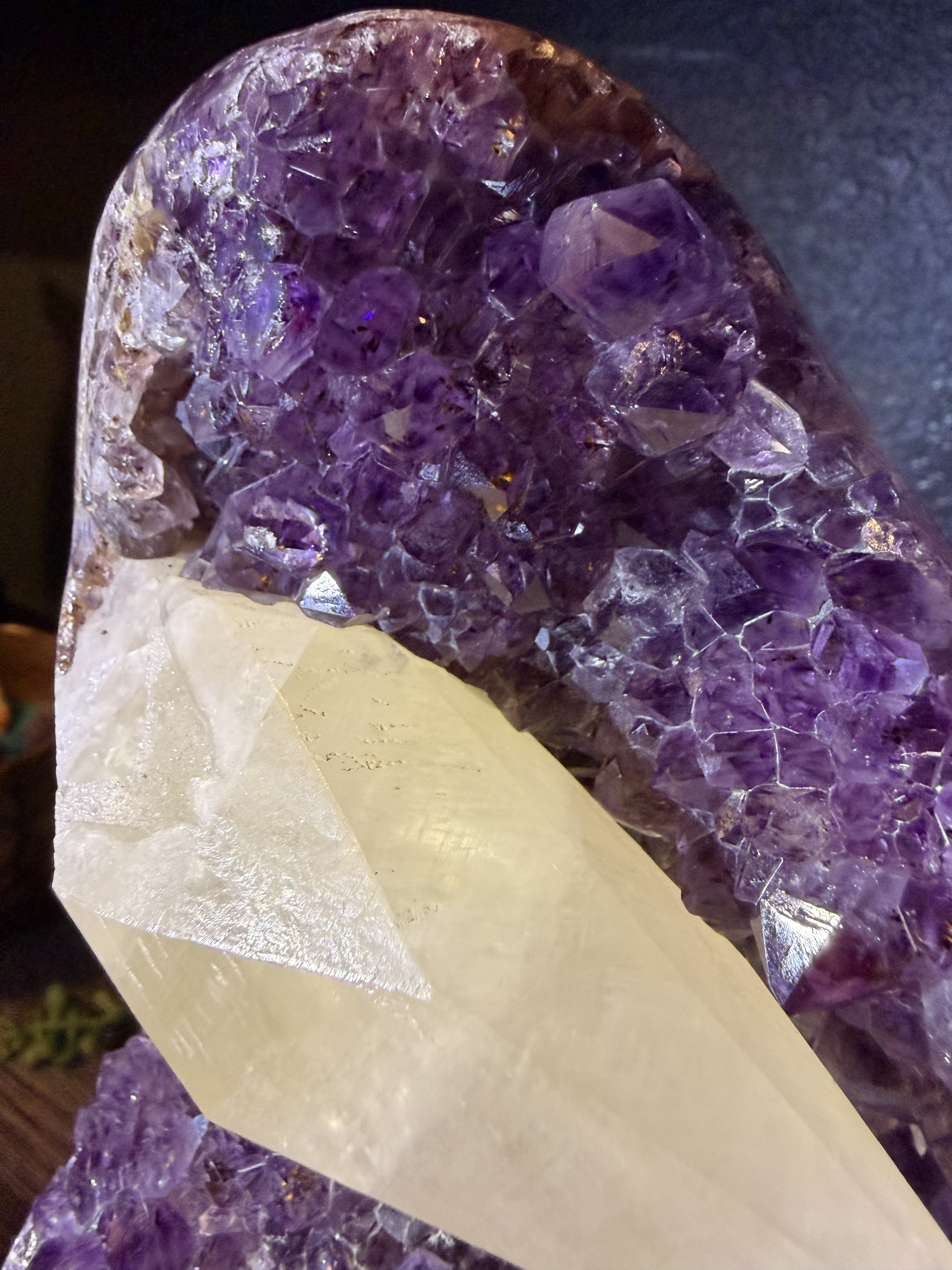 Amethyst Cluster with Terminated Calcite Spear. Fluorescent Show Piece. 3.1 kg
