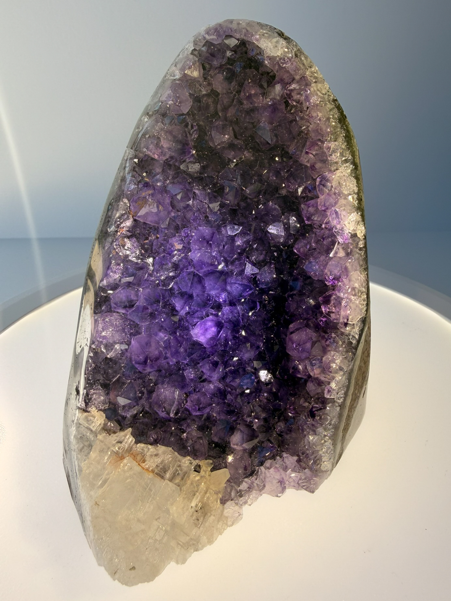 Brazilian Amethyst Cut Base with UV-Reactive Calcite and Polished Agate Rim