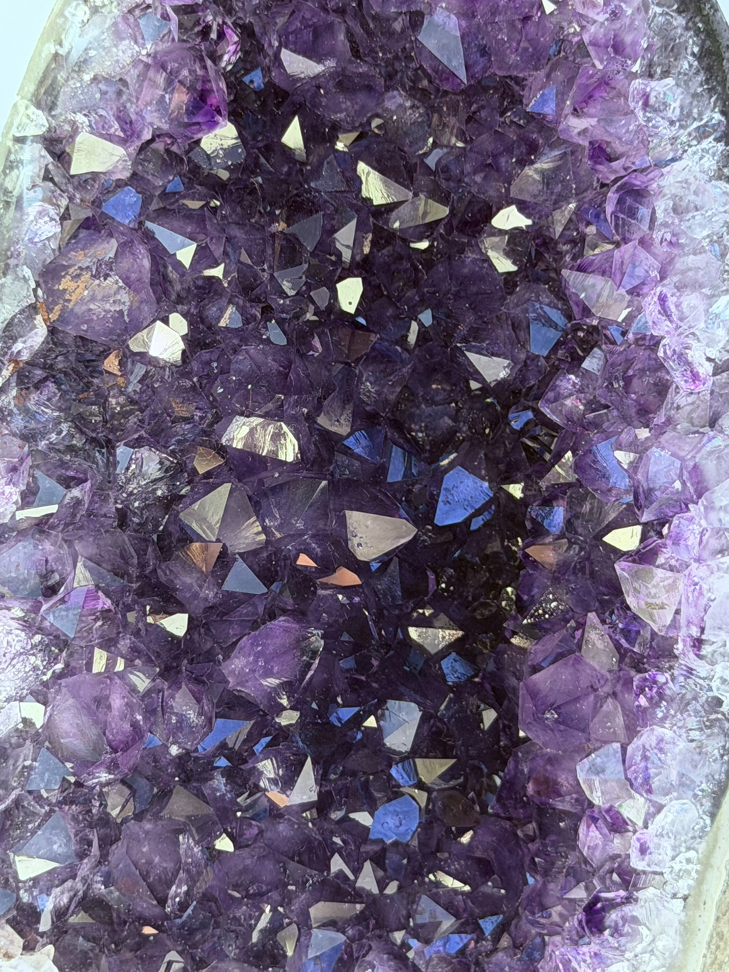 Brazilian Amethyst Cut Base with UV-Reactive Calcite and Polished Agate Rim